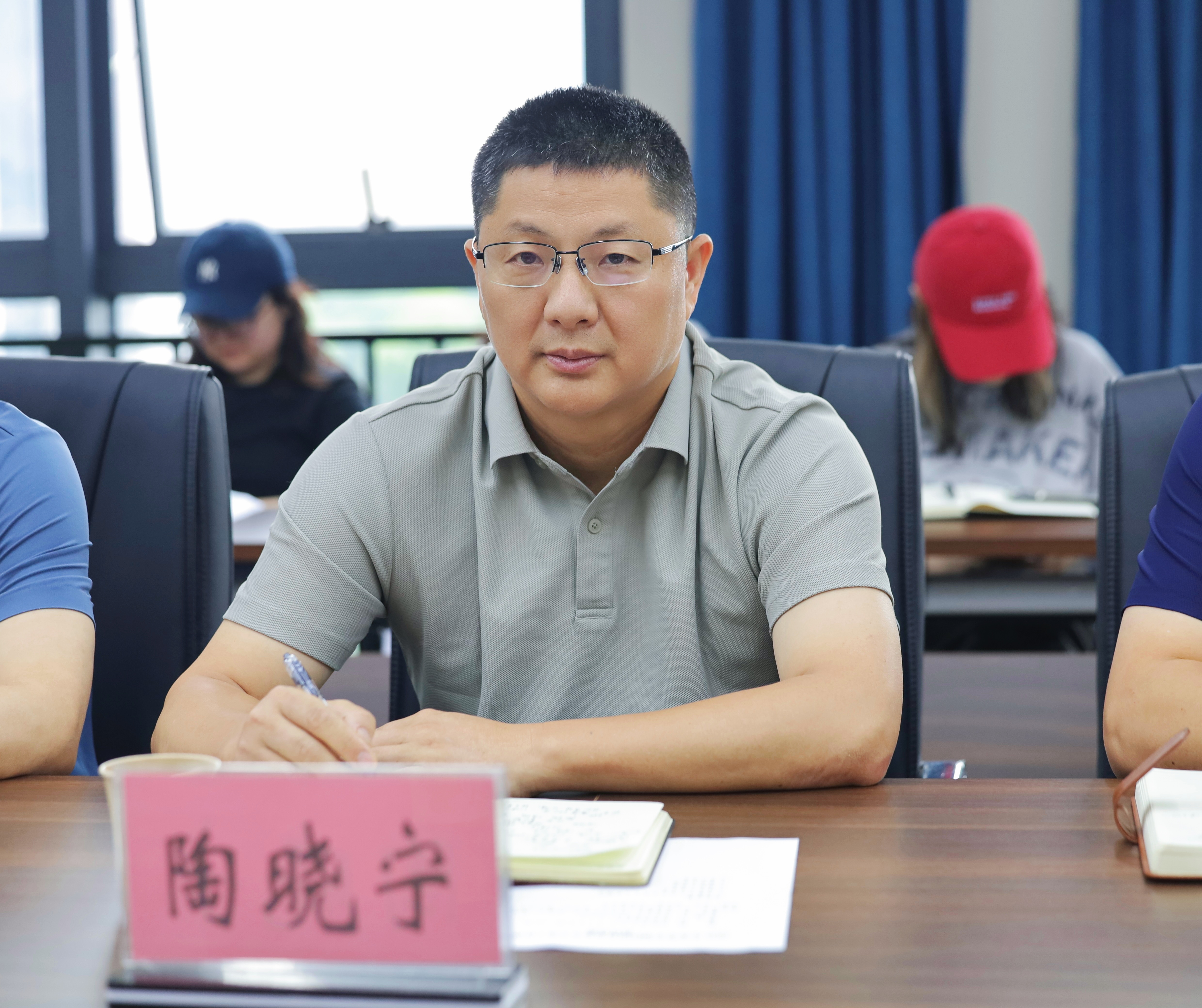 116793